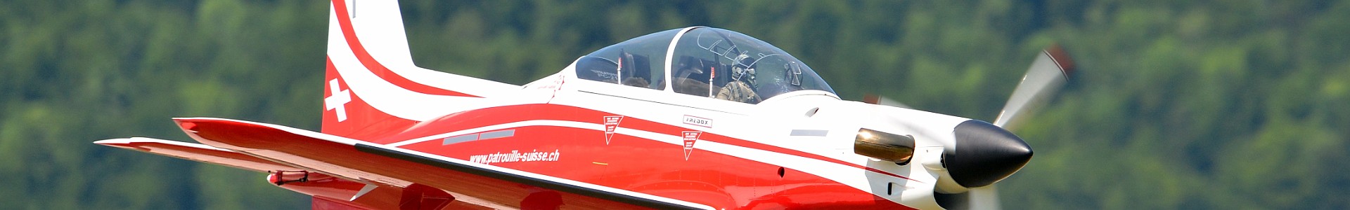 JS jet glovelier 2017